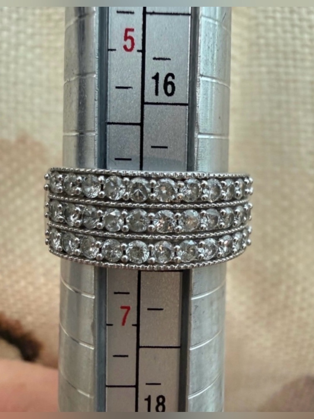 14 kt white gold 1.08 ct genuine natural diamonds Triple Row Pave Ring